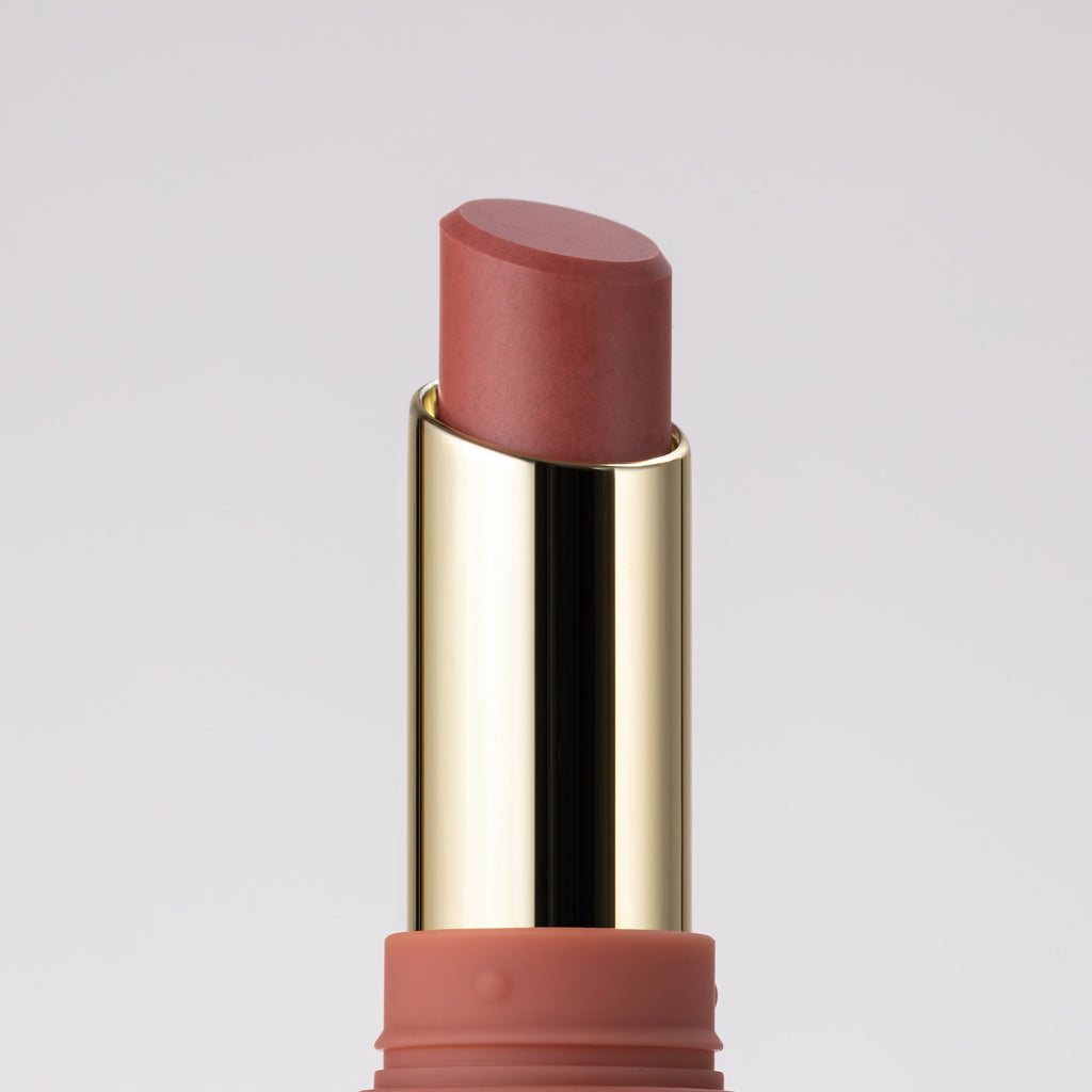 Blurry Babe Lip Color GLC611 lifestyle 02