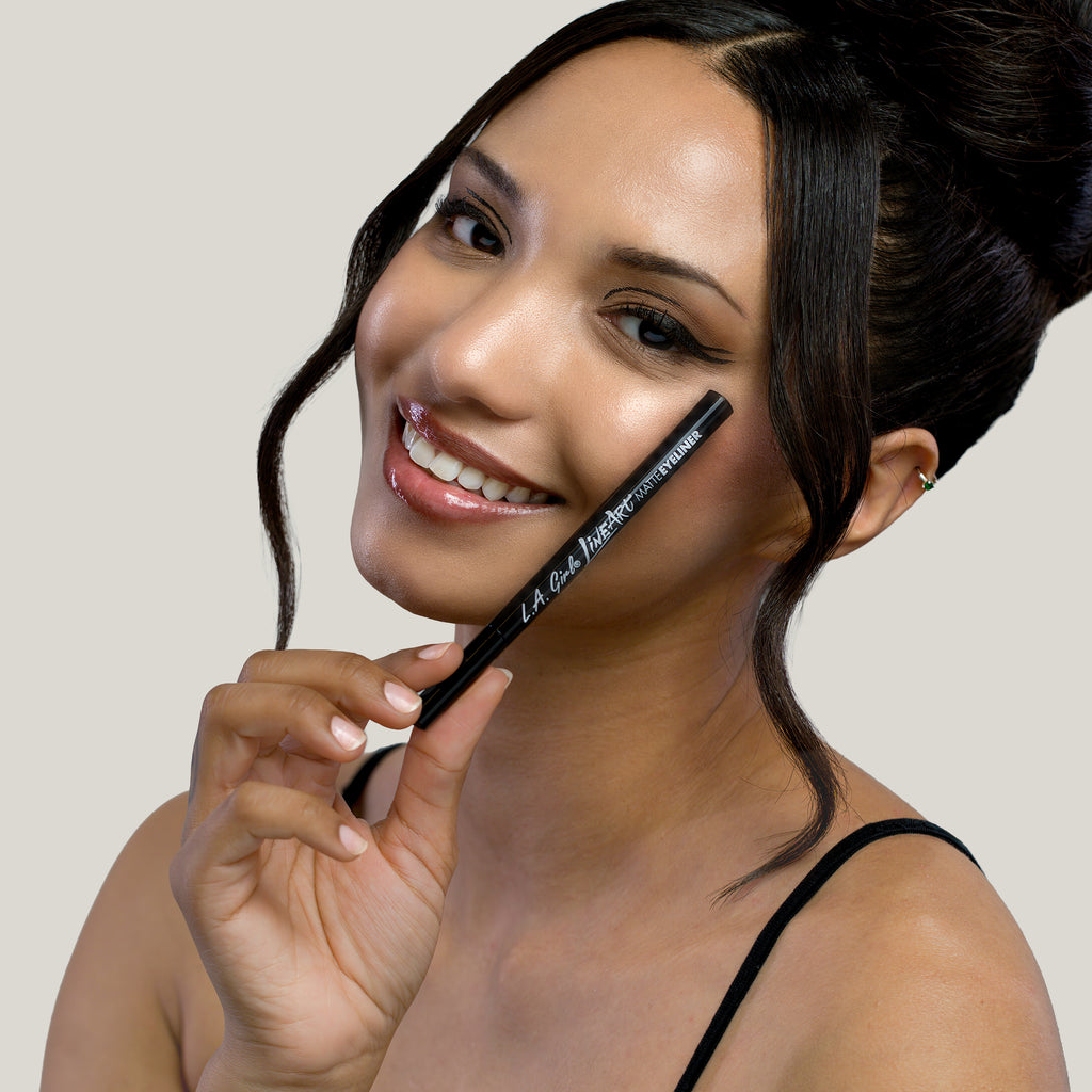 Line Art Matte Eyeliner