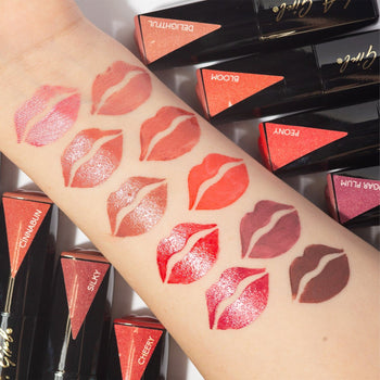 Lip Attraction Lipstick 