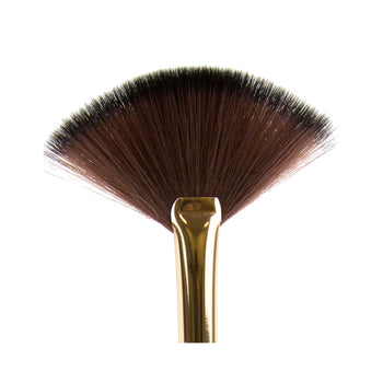 LA Girl Cosmetics -  Fan Brush 