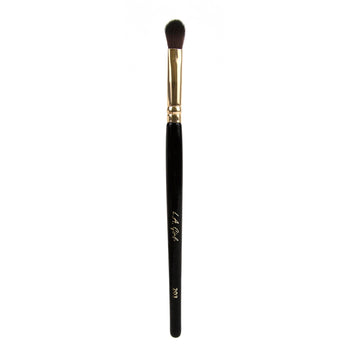 LA Girl Cosmetics -  Blending Brush 